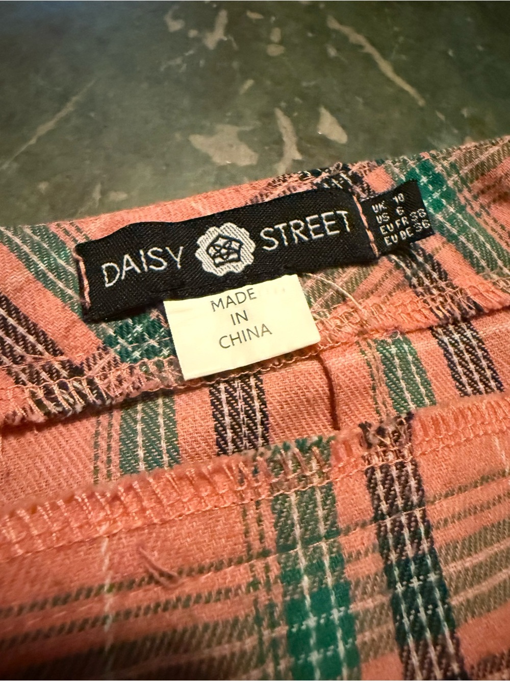 Pink Plaid Mini Skirt Sz. 6 - Picture 2 of 3